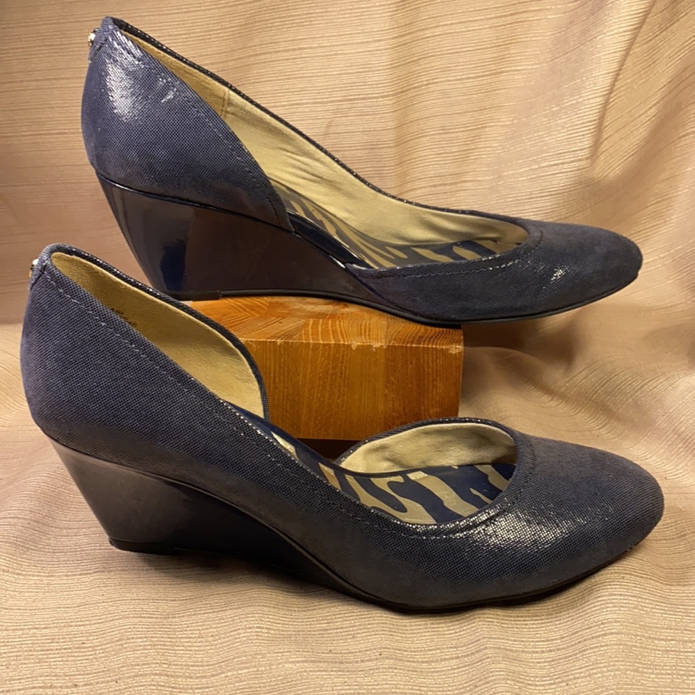Anne Klein NWOT iflex wedge leather classic elegant 2